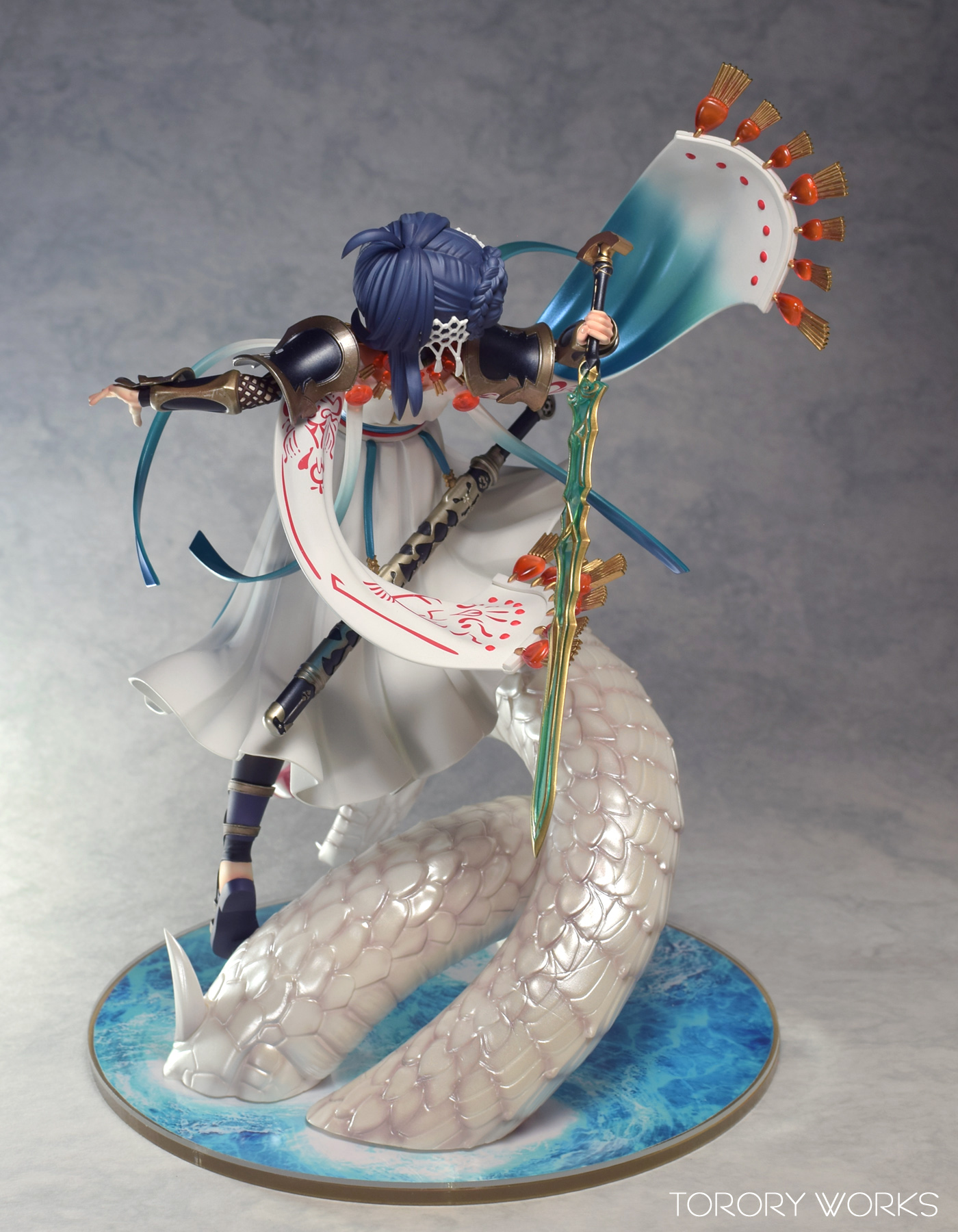 満足村　1/7 セイバー 幻想霊衣02